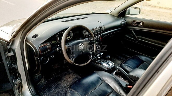 Volkswagen Passat 2002, 253,600 km - 1.8 l - Bakı