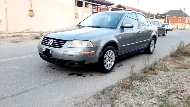 Volkswagen Passat 2002, 253,600 km - 1.8 l - Bakı