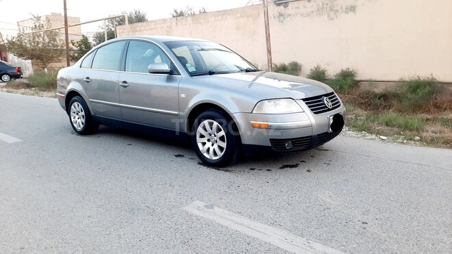 Volkswagen Passat 2002, 253,600 km - 1.8 l - Bakı