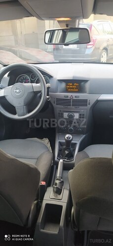Opel Astra 2005, 142,000 km - 1.4 l - Bakı