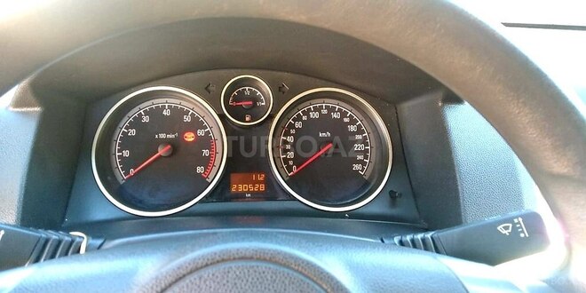 Opel Astra 2005, 230,000 km - 1.4 l - Gəncə