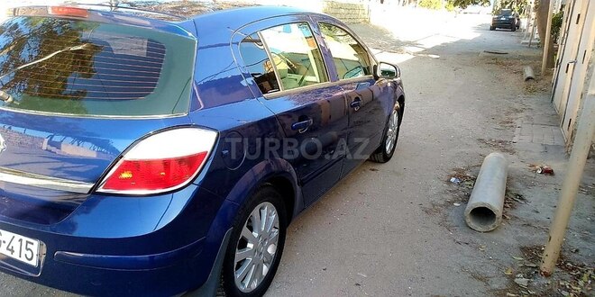 Opel Astra 2005, 230,000 km - 1.4 l - Gəncə