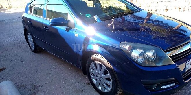 Opel Astra 2005, 230,000 km - 1.4 l - Gəncə