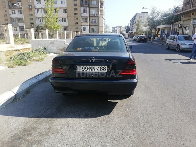 Mercedes C 220 1999, 330,033 km - 2.2 л - Bakı