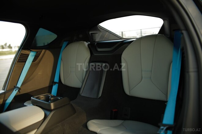 BMW i8 2015, 70,000 km - 1.5 л - Bakı