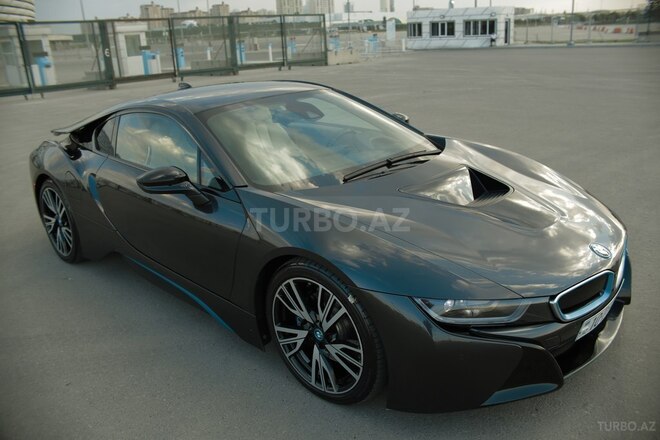 BMW i8 2015, 70,000 km - 1.5 л - Bakı