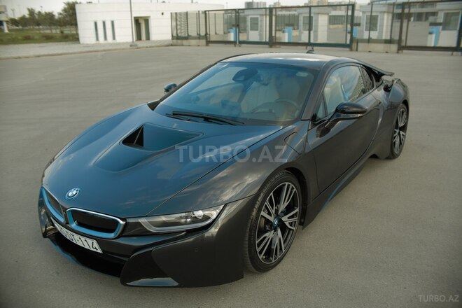 BMW i8 2015, 70,000 km - 1.5 л - Bakı