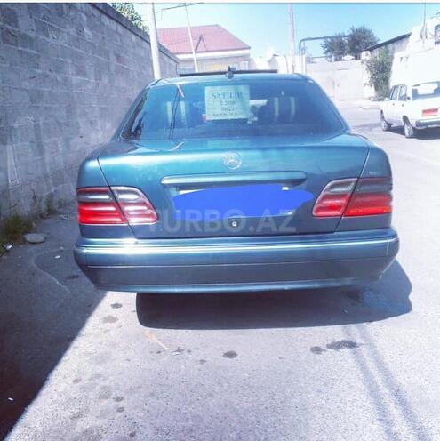 Mercedes E 220 2000, 395,000 km - 2.2 l - Bakı
