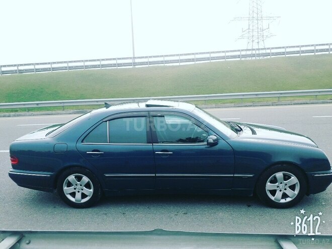 Mercedes E 220 2000, 395,000 km - 2.2 l - Bakı