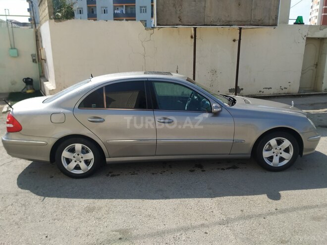 Mercedes C 320 2003, 274,000 km - 3.2 l - Bakı
