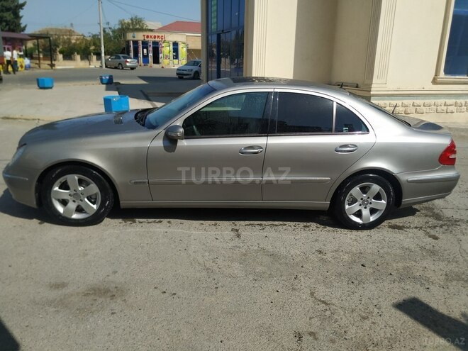 Mercedes C 320 2003, 274,000 km - 3.2 l - Bakı