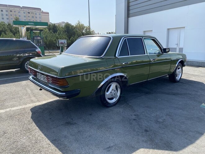 Mercedes 200 1985, 455,000 km - 2.0 l - Sumqayıt