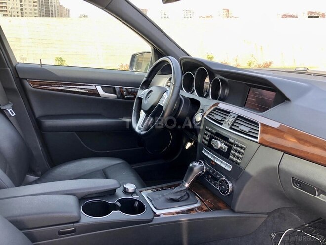 Mercedes C 250 2013, 75,000 km - 1.8 l - Bakı