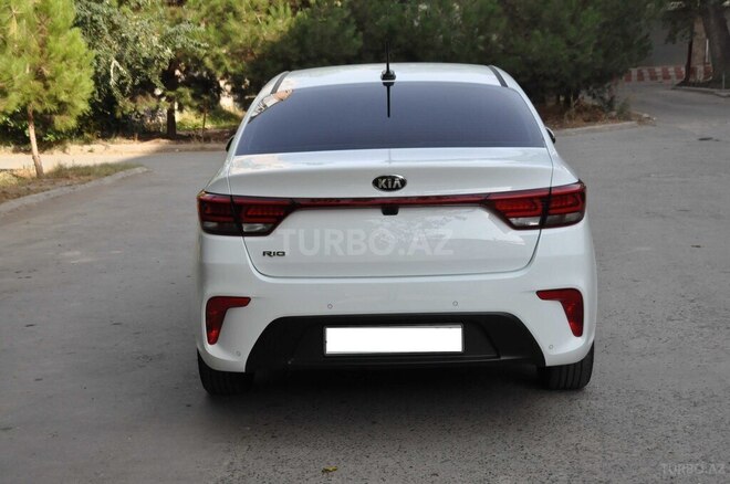 Kia Rio 2019, 28,000 km - 1.6 l - Şirvan