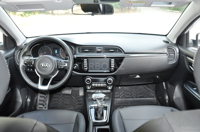Kia Rio 2019, 28,000 km - 1.6 l - Şirvan