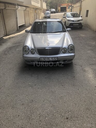 Mercedes E 240 2001, 307,828 km - 2.4 l - Bakı