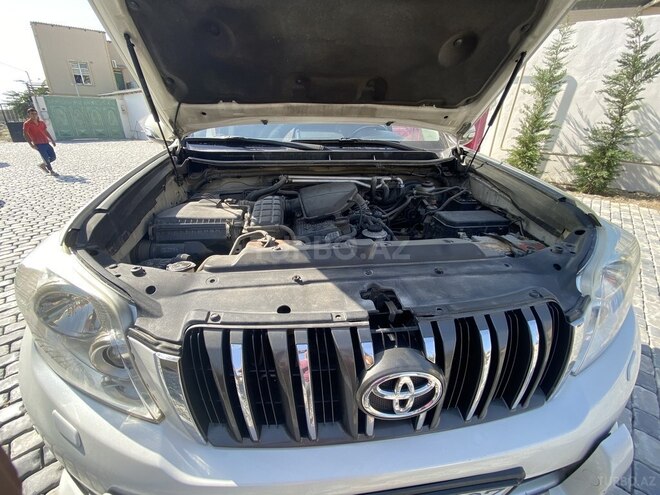 Toyota Prado 2010, 241,000 km - 2.7 l - Bakı