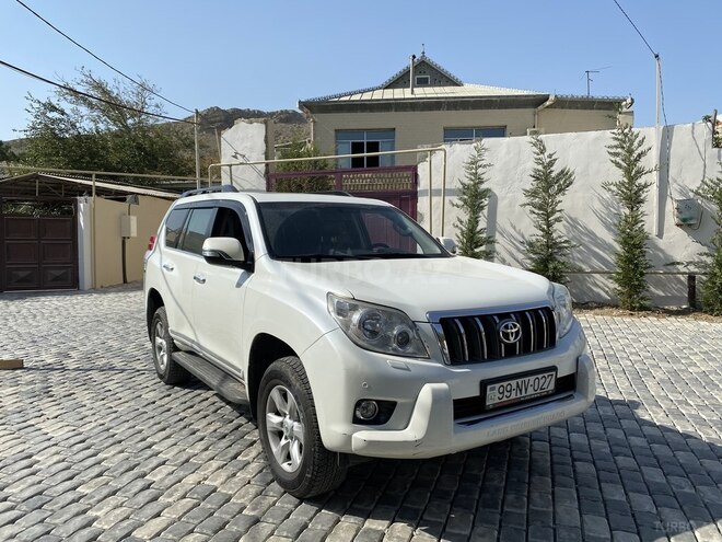 Toyota Prado 2010, 241,000 km - 2.7 l - Bakı