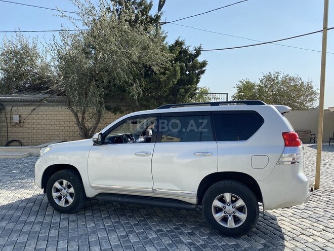 Toyota Prado 2010, 241,000 km - 2.7 l - Bakı