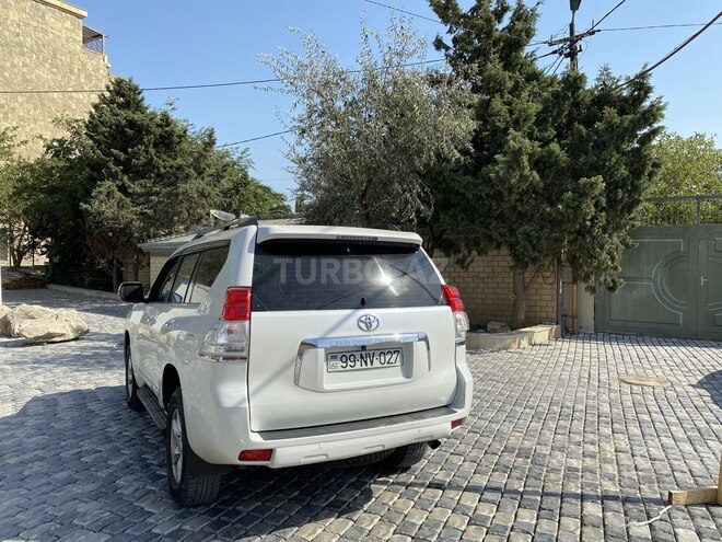 Toyota Prado 2010, 241,000 km - 2.7 l - Bakı