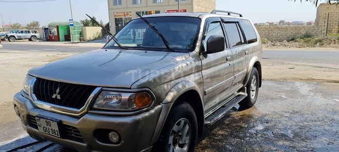 Mitsubishi Montero 2000, 241,856 km - 3.0 l - Bakı