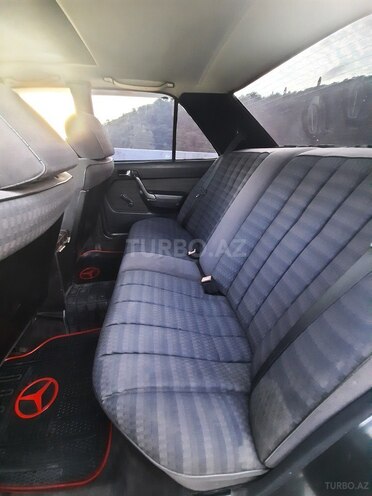 Mercedes 190 1989, 417,000 km - 2.0 l - Qəbələ