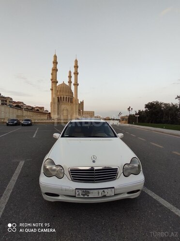Mercedes C 240 2001, 258,224 km - 2.4 l - Bakı
