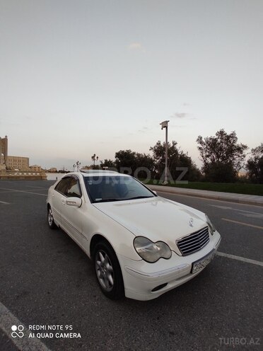 Mercedes C 240 2001, 258,224 km - 2.4 l - Bakı