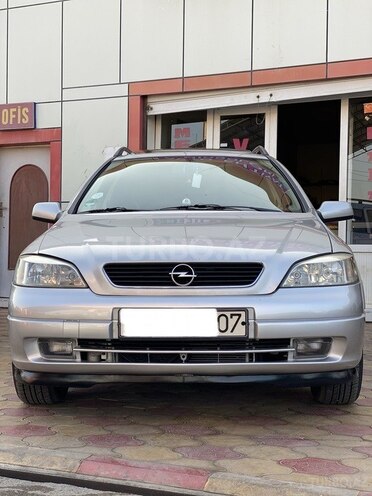 Opel Astra 2000, 306,000 km - 1.6 l - Yevlax