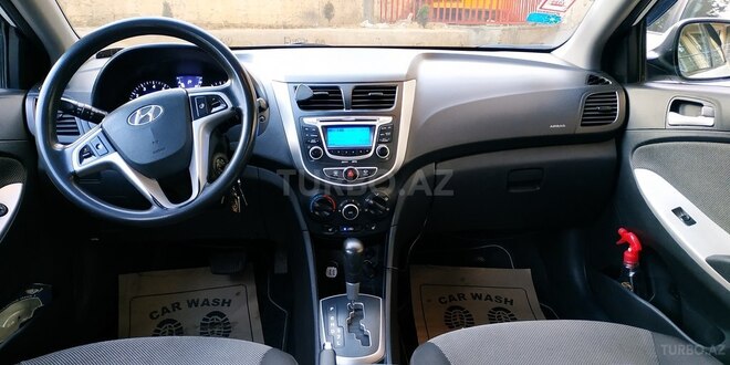 Hyundai Accent 2011, 174,000 km - 1.6 l - Bakı