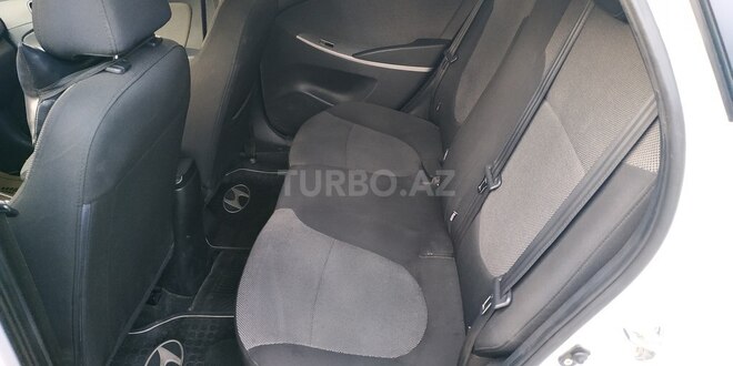 Hyundai Accent 2011, 174,000 km - 1.6 l - Bakı
