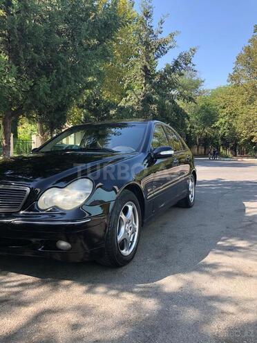 Mercedes C 240 2004, 175,000 km - 2.6 l - Mingəçevir