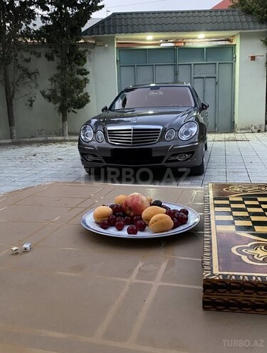 Mercedes E 220 2007, 240,000 km - 2.2 l - Bakı