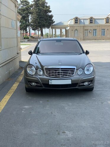 Mercedes E 220 2007, 240,000 km - 2.2 l - Bakı