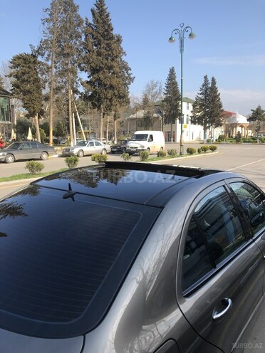 Mercedes E 220 2007, 240,000 km - 2.2 l - Bakı