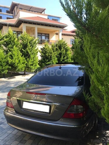 Mercedes E 220 2007, 240,000 km - 2.2 l - Bakı