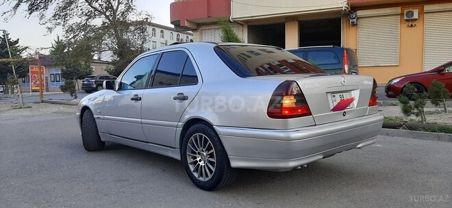 Mercedes C 240 1998, 374,100 km - 2.4 l - Sumqayıt