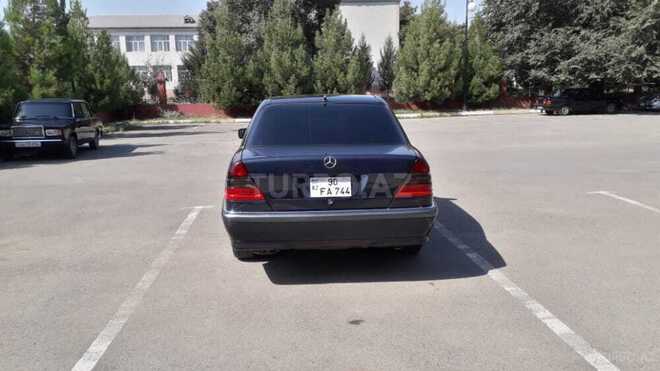 Mercedes C 240 1997, 300,078 km - 2.4 l - Masallı