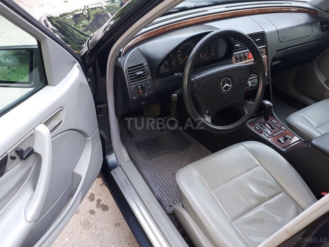 Mercedes C 200 1999, 193,500 km - 2.0 l - Bakı