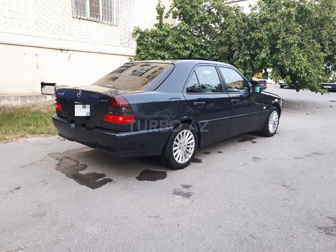 Mercedes C 200 1999, 193,500 km - 2.0 l - Bakı