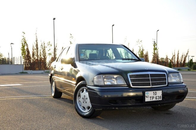 Mercedes C 220 1995, 341,000 km - 2.2 l - Bakı