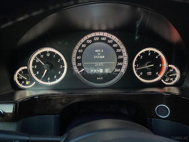 Mercedes E 220 2010, 312,000 km - 2.2 l - Bakı