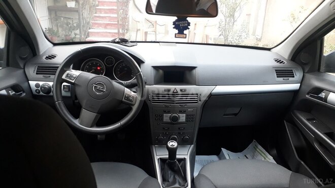 Opel Astra 2006, 167,207 km - 1.4 l - Bakı