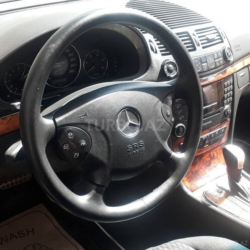 Mercedes E 220 2003, 277,000 km - 2.2 l - Gəncə