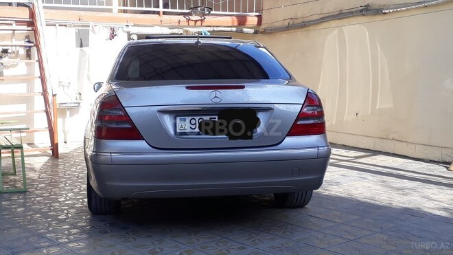 Mercedes E 220 2003, 277,000 km - 2.2 l - Gəncə