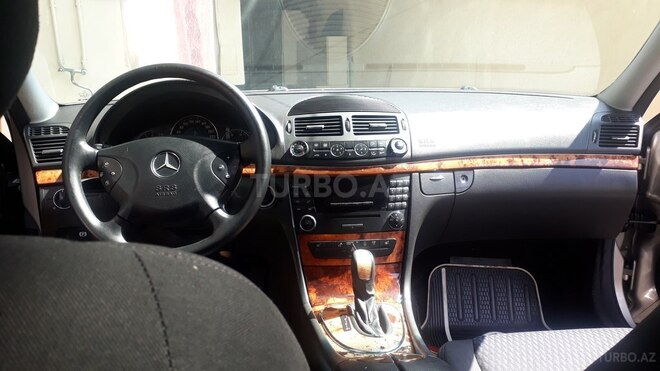 Mercedes E 220 2003, 277,000 km - 2.2 l - Gəncə