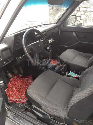 LADA (VAZ) Niva 2012, 101,000 km - 1.7 l - Qax