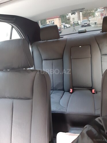 Mercedes E 240 1998, 261,000 km - 2.4 л - Bakı