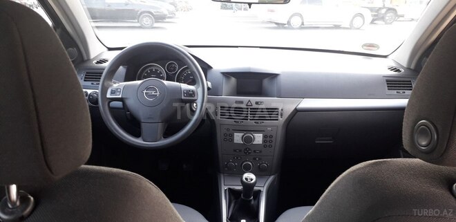 Opel Astra 2005, 204,063 km - 1.4 l - Qəbələ