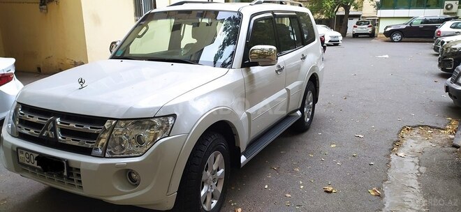 Mitsubishi Pajero 2013, 87,700 km - 3.5 л - Bakı